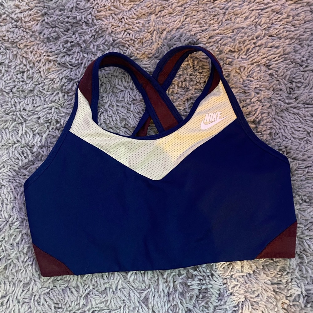 Nike junior sports bra